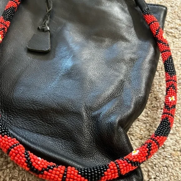 Red and Black Shoulder Bag with Structured Design - Picture 4 of 5